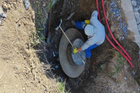 Fotogalerie, prodloužení komínku vodoměrné šachty